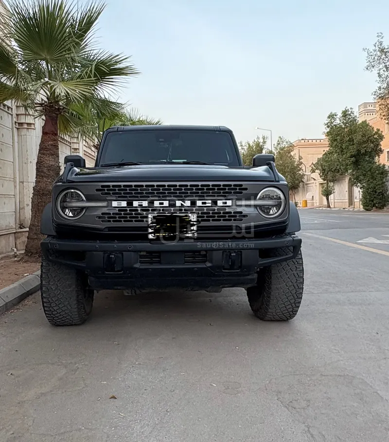 2022 فورد برونكو باد لاندس