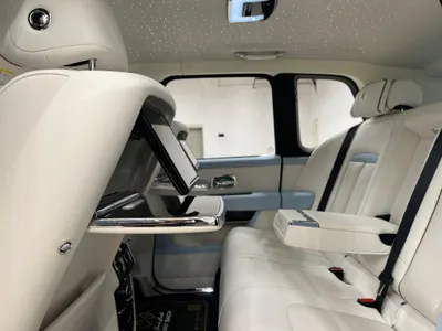2025 Rolls-Royce Cullinan Silver Badge