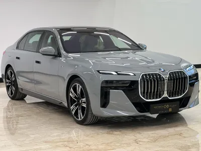 2025 BMW 7 Series 735i