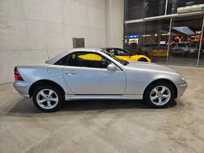 2001 Mercedes-Benz SLK 320