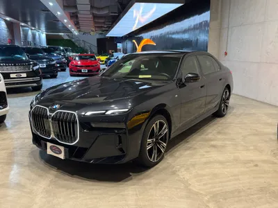 2023 BMW 7 Series 730i