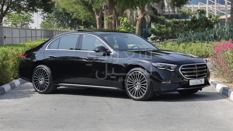 2025 Mercedes-Benz E 200 AMG