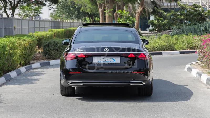 2025 Mercedes-Benz E 200 AMG