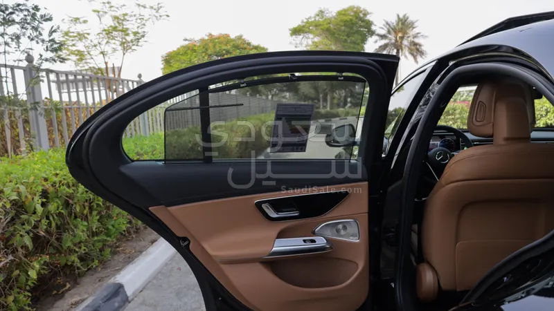 2025 Mercedes-Benz E 200 AMG