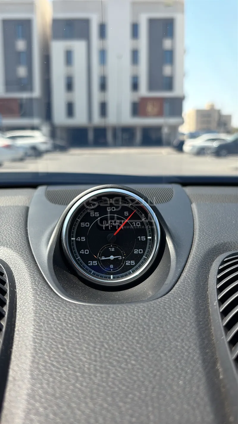 2024 بورش 718 بوكستر