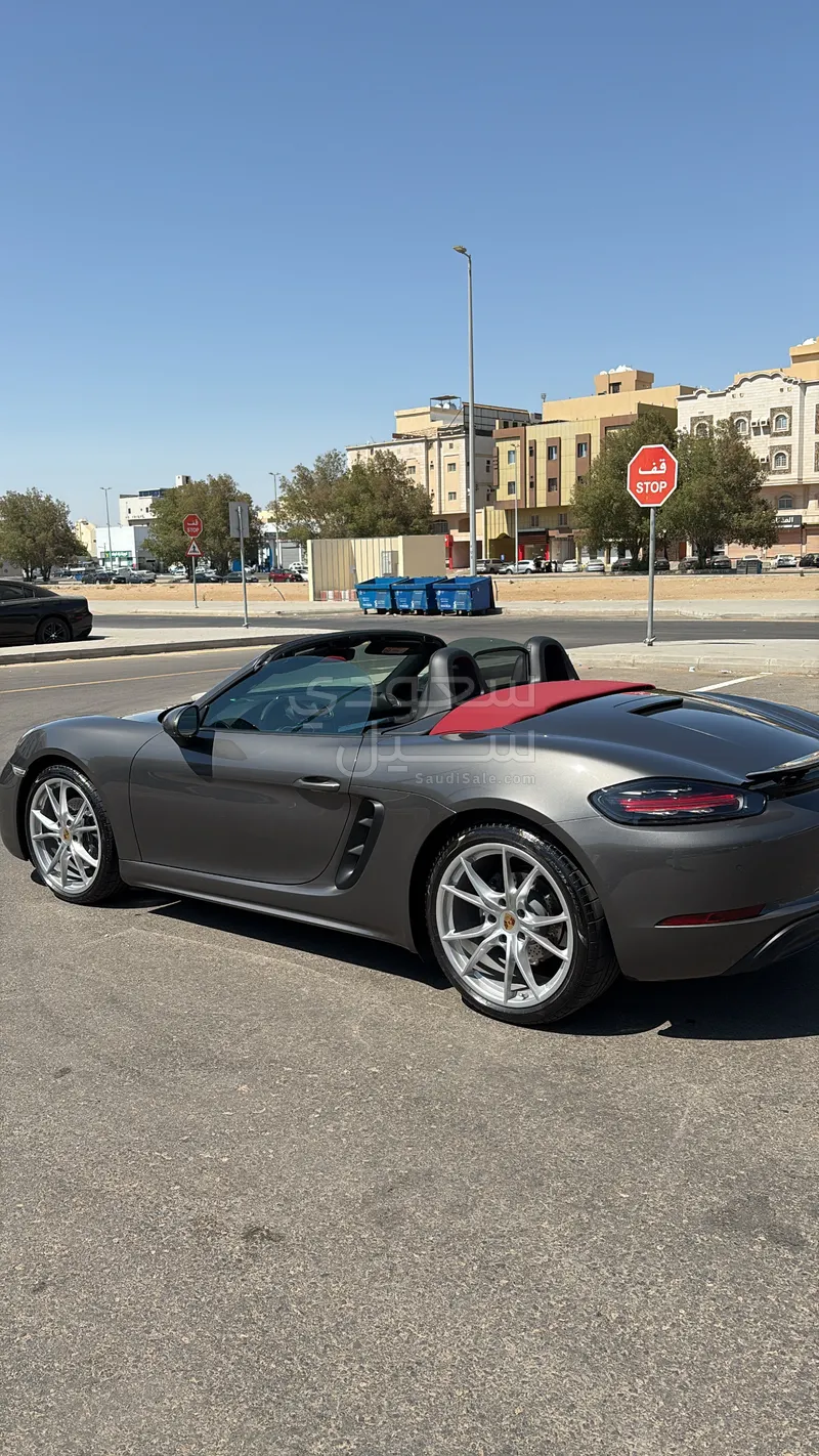2024 بورش 718 بوكستر