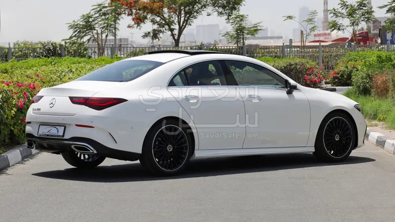 2025 Mercedes-Benz CLA 200 AMG