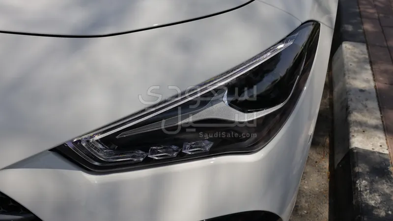 2025 Mercedes-Benz CLA 200 AMG