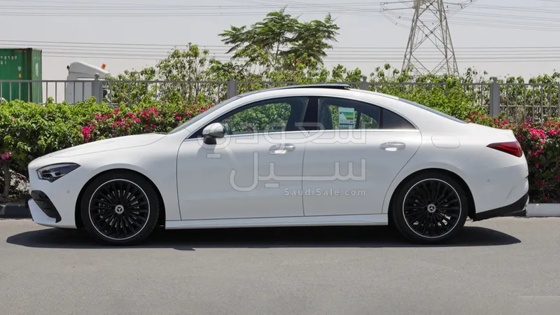 2025 Mercedes-Benz CLA 200 AMG