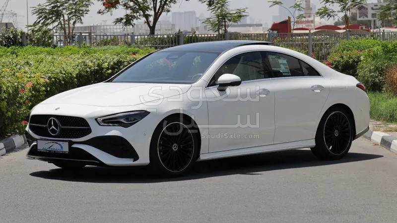 2025 Mercedes-Benz CLA 200 AMG