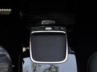 2025 Mercedes-Benz CLA 200 AMG