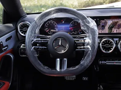 2025 Mercedes-Benz CLA 200 AMG