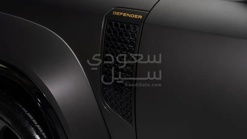 2025 لاند روفر ديفيندر اوكتا