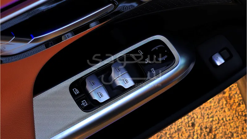 2025 Mercedes-Benz E 200 AMG