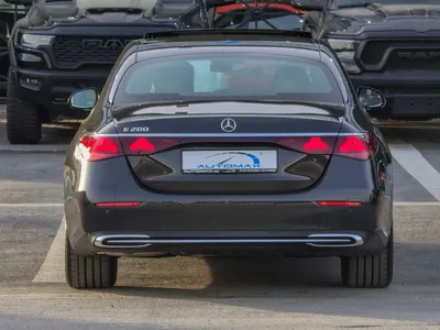 2025 Mercedes-Benz E 200 AMG
