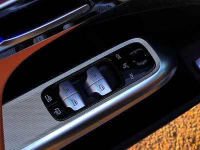 2025 Mercedes-Benz E 200 AMG