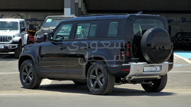 2025 Land Rover Defender 110