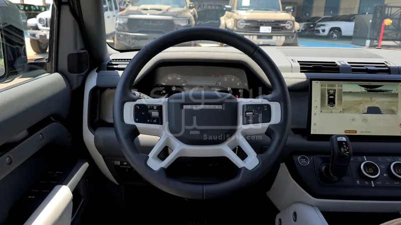 2025 Land Rover Defender 110
