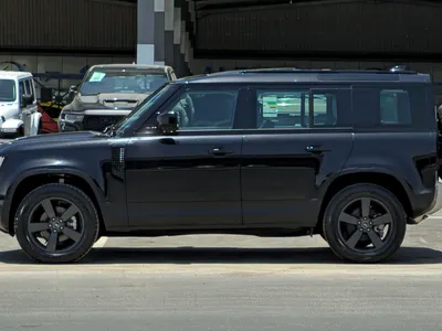 2025 Land Rover Defender 110