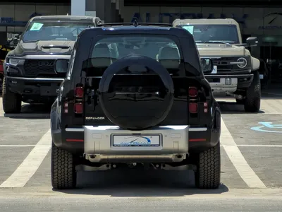 2025 Land Rover Defender 110
