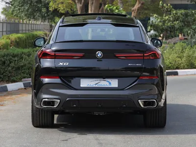 2025 BMW X Series 6 40i