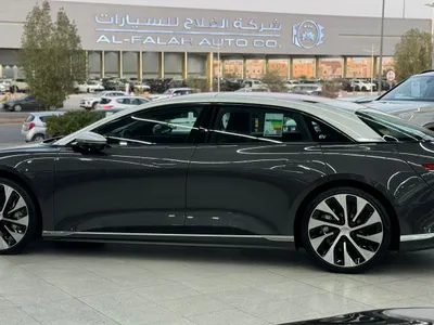 2023 لوسيد جراند تورينج