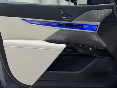 2026 بي ام دبليو الفئة السابعة 735أي