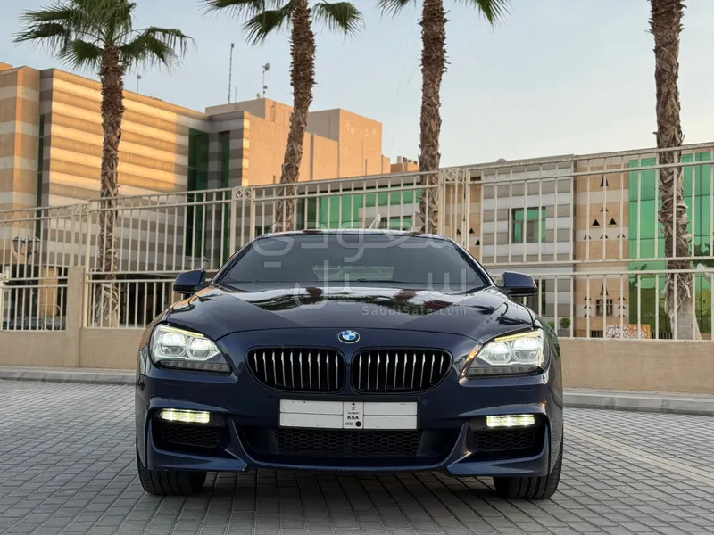 2015 بي ام دبليو الفئة السادسة 650 أي إم سبورت