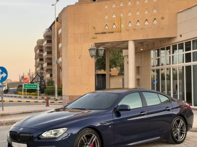 2015 بي ام دبليو الفئة السادسة 650 أي إم سبورت