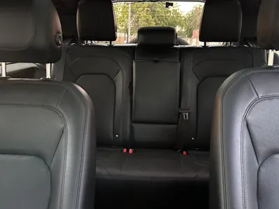 2023 Land Rover Defender 90