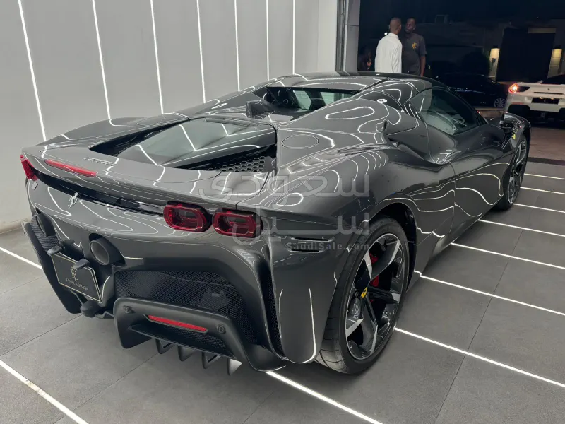 2023 Ferrari SF90 Spider