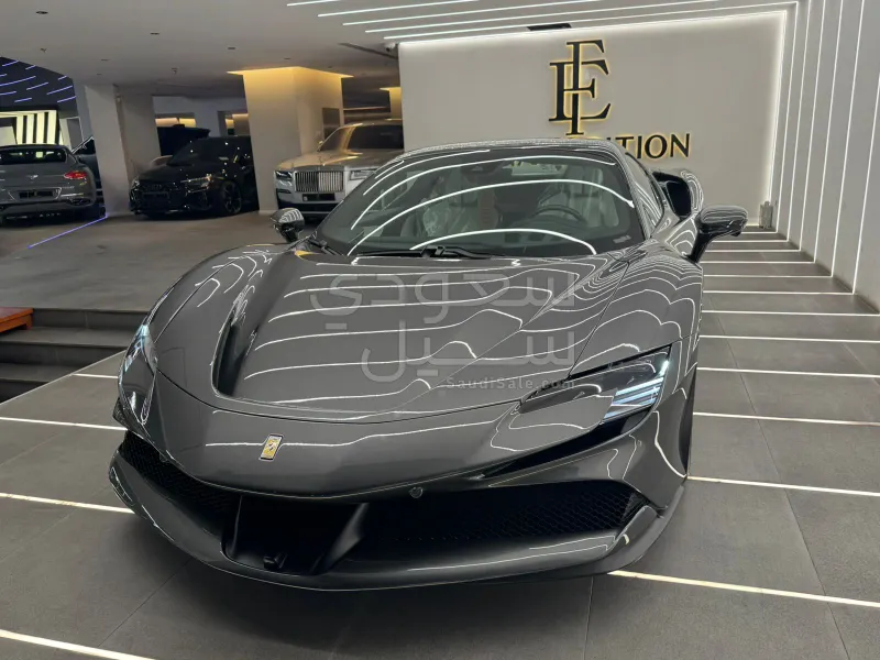 2023 Ferrari SF90 Spider