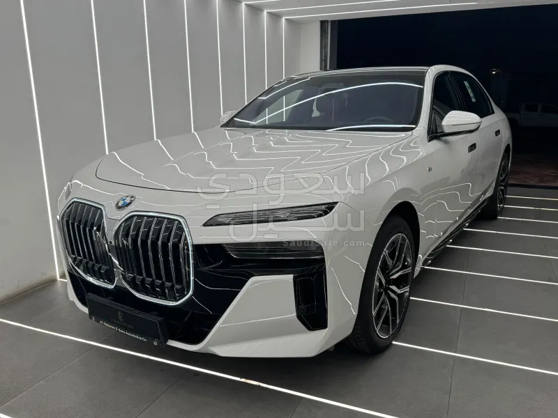 2025 BMW 7 Series 735Li