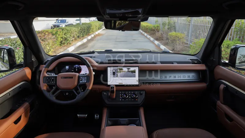 2025 Land Rover Defender Octa