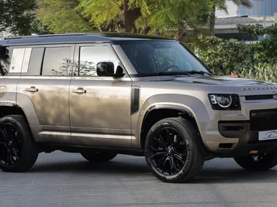 2025 Land Rover Defender Octa