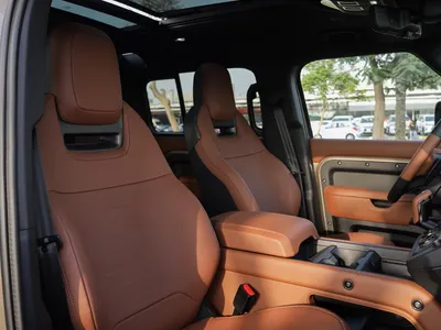 2025 Land Rover Defender Octa