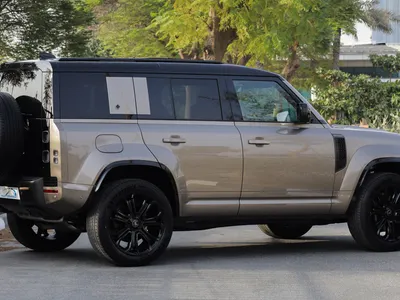 2025 Land Rover Defender Octa
