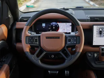 2025 Land Rover Defender Octa