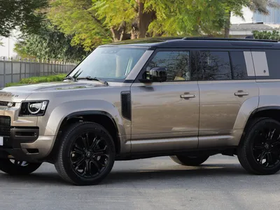 2025 Land Rover Defender Octa