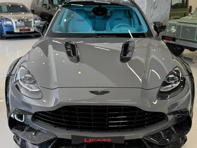 2021 استون مارتن دي بي اكس