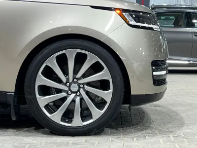 2023 Land Rover Range Rover Vogue SE