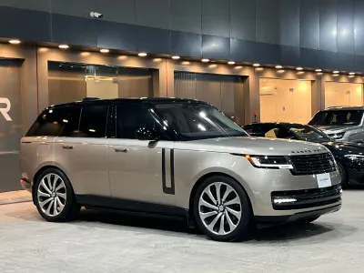 2023 Land Rover Range Rover Vogue SE