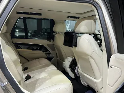 2023 Land Rover Range Rover Vogue SE