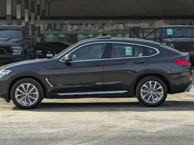 2025 BMW X Series 4 30i