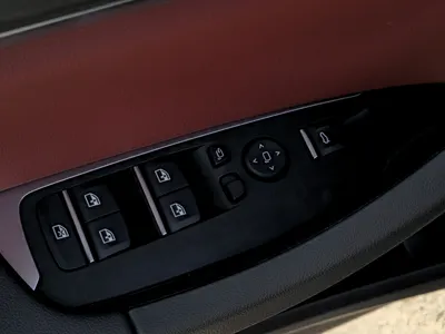 2025 BMW X Series 4 30i