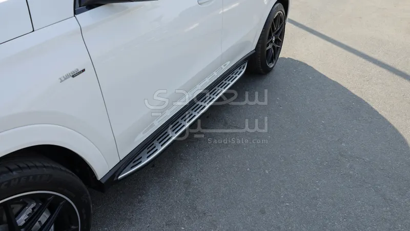 2025 Mercedes-Benz GLE 53 AMG