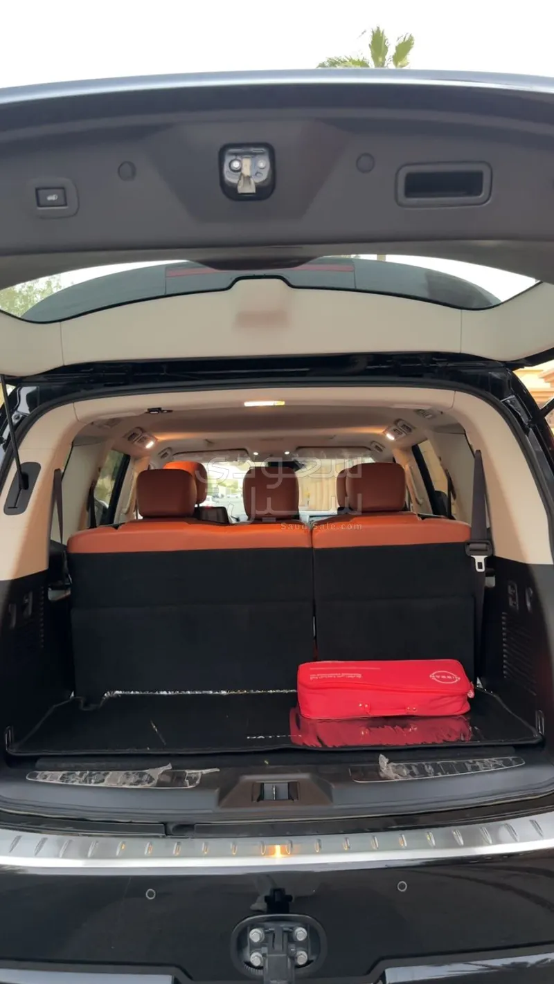 2023 Nissan Patrol Platinum