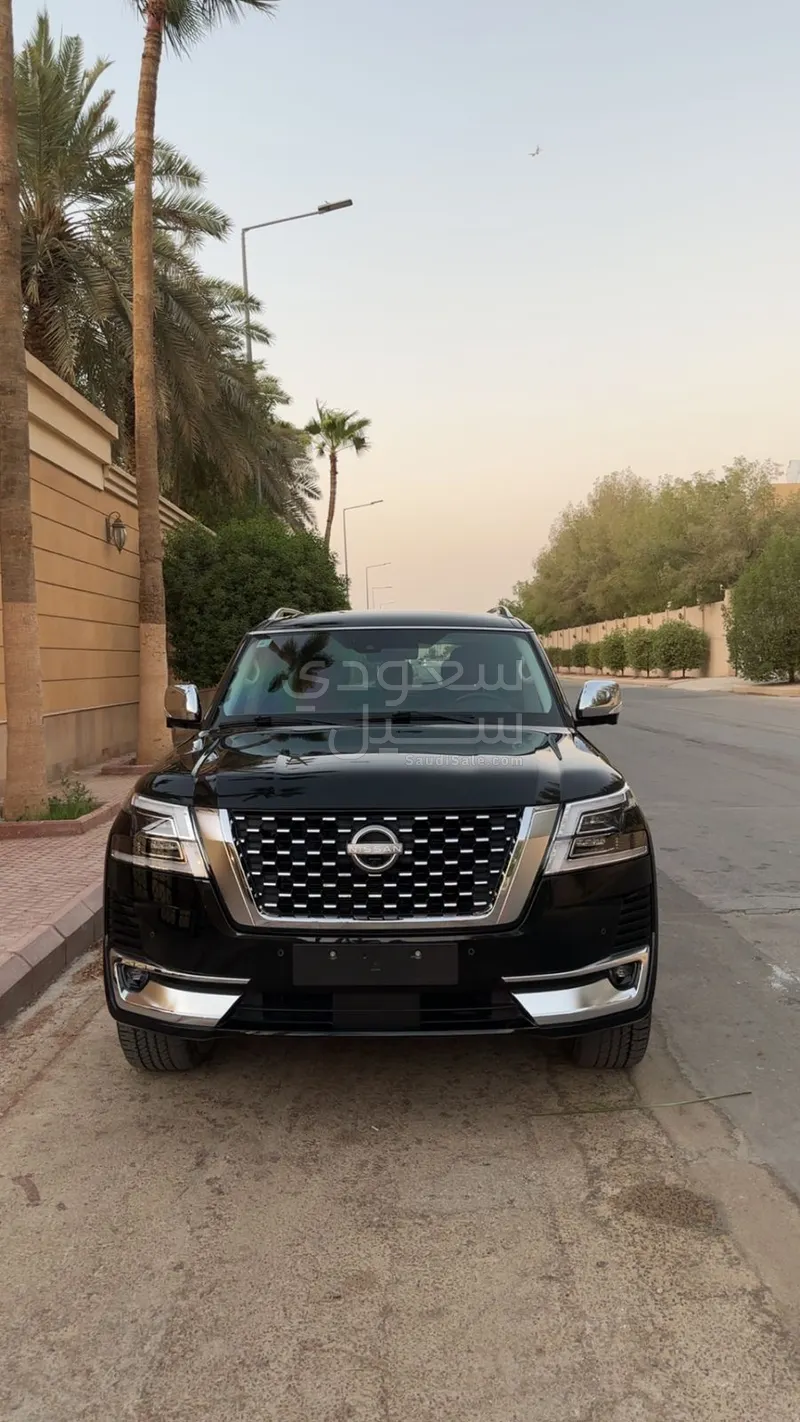 2023 Nissan Patrol Platinum