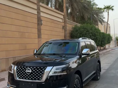 2023 Nissan Patrol Platinum