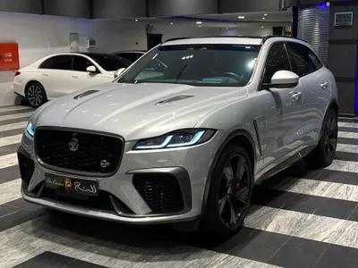 2021 جاكوار اف-بيس اس في ار